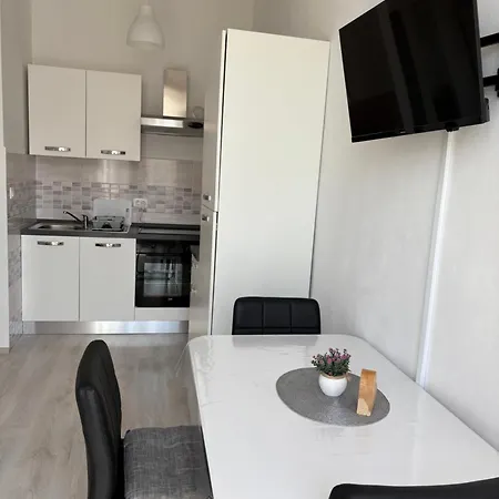 Lula Apartment *