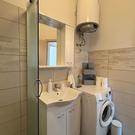 Lula Apartment
