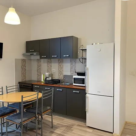 Apartament Lula Pula