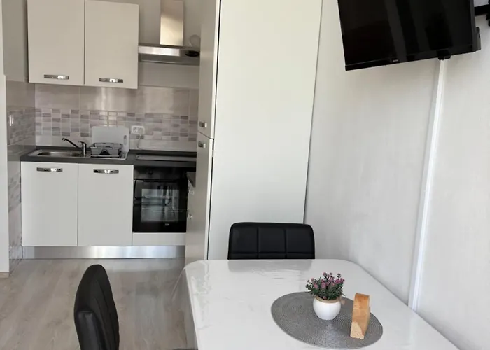 Lula Apartament *